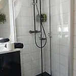 Cozy Loft Located In Charming Sandviken *