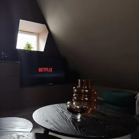 Cozy Loft Located In Charming Sandviken *